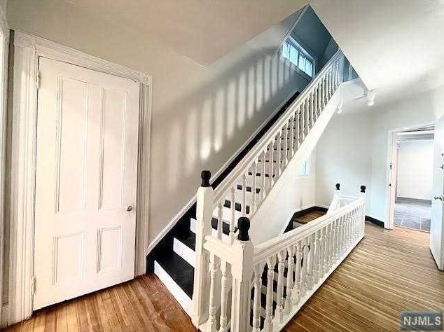 95 Valley Rd #2, Montclair, NJ 07042