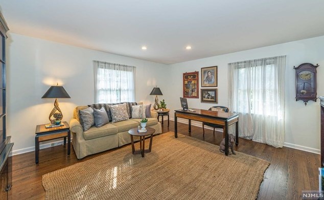 107 Heller Way, Montclair NJ 07043-2511 exterior