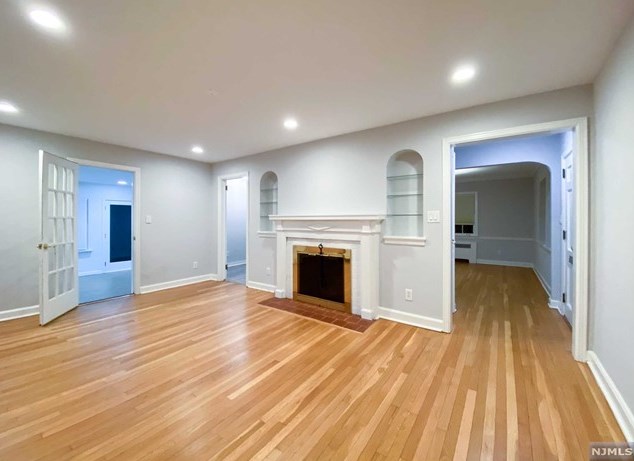198 Rodney St, Ridgewood, NJ 07452