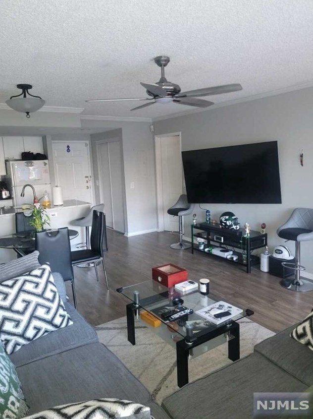55 Clinton Pl Apt 202, Hackensack, NJ 07601