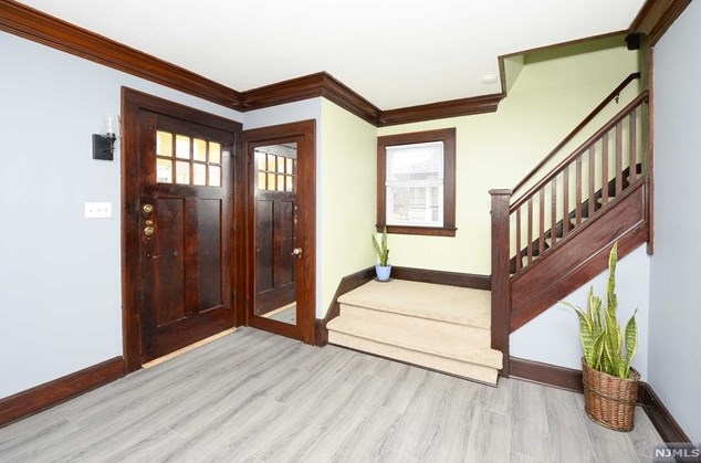 140-144 Montrose St, Newark, NJ 07106