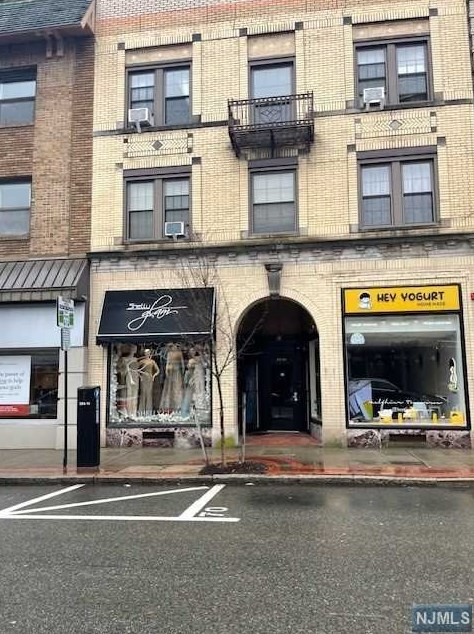 80-81 East Ridgewood Ave #4, Ridgewood, NJ 07450