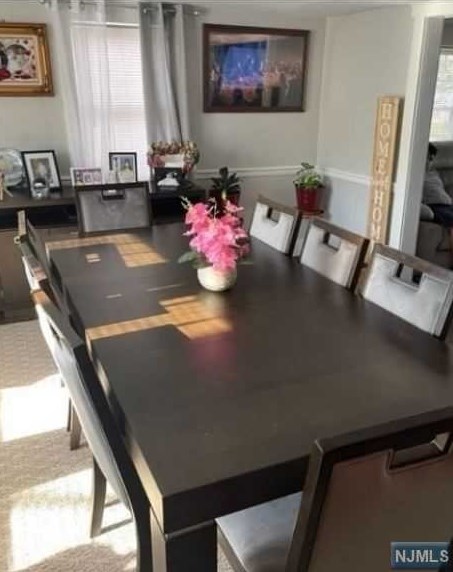 10 Dodd Rd, West Caldwell, NJ 07006-7623