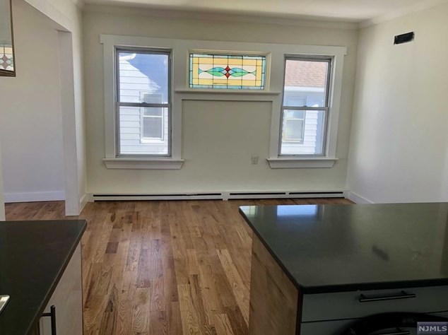 202 Seeley Ave, Kearny NJ  07032-3730 exterior