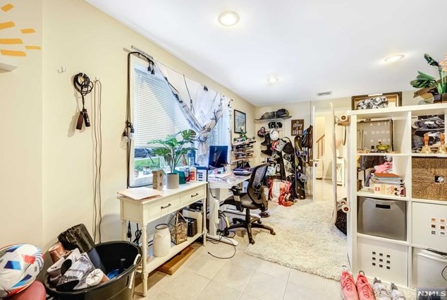 456 Jane St #a, West Fort Lee, NJ 07024