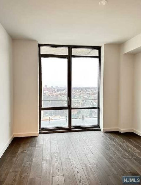320 Adolphus Ave #1007, Cliffside Park, NJ 07010