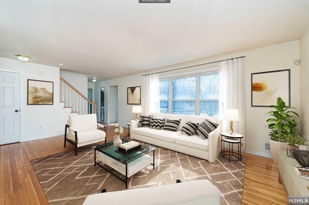 47 E Century Rd, Paramus, NJ 07652