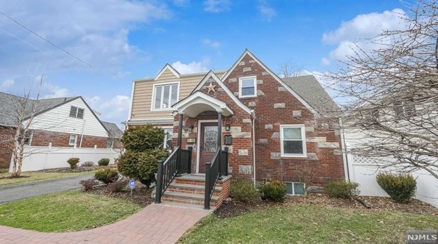 0-66 27th St, Fair Lawn, NJ 07410