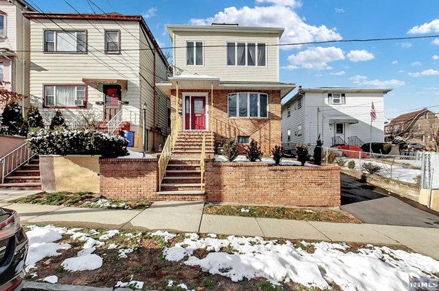 117 Belmont Ave #1, Outwater, NJ 07026