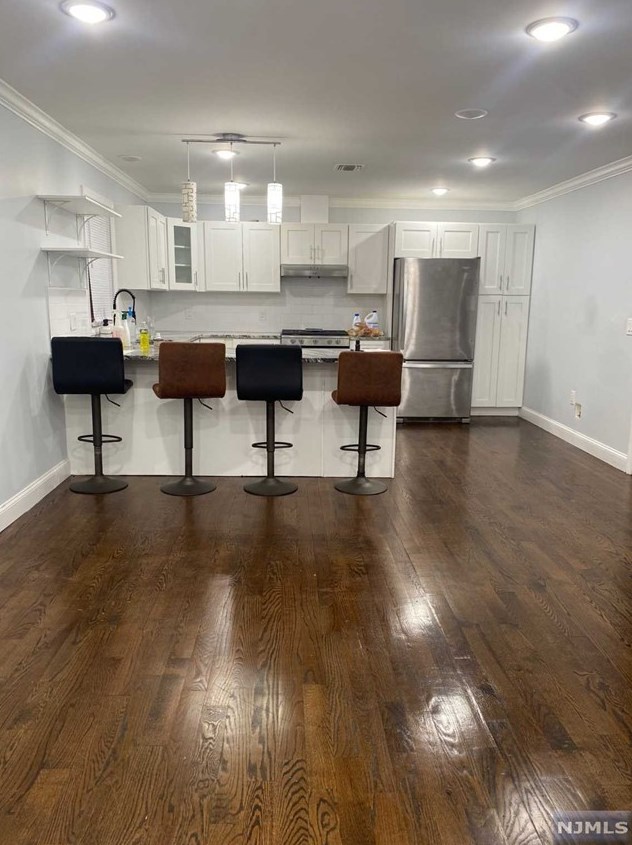 463 Park Ave, Fairview, NJ 07022