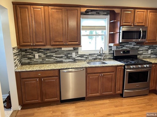 15 William St, Rochelle Park, NJ 07662