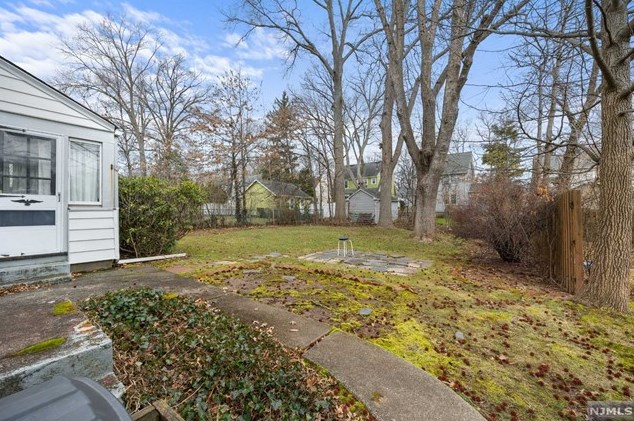 117 Van Buren Ave, Teaneck, NJ 07666