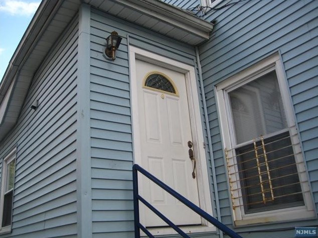 50 Euclid Ave, Ridgefield Park, NJ 07660-1933
