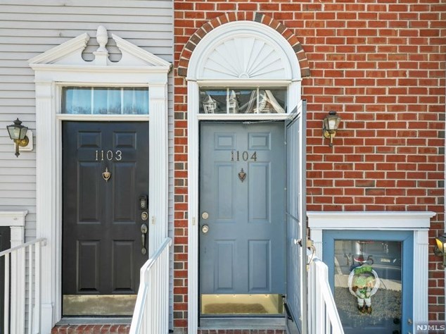 1104 Coventry Way, Mahwah, NJ 07430