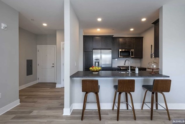 455 Livingston St #202, Norwood, NJ 07648