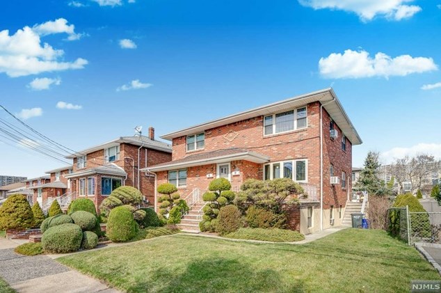 407 North Ave, West Fort Lee, NJ 07024