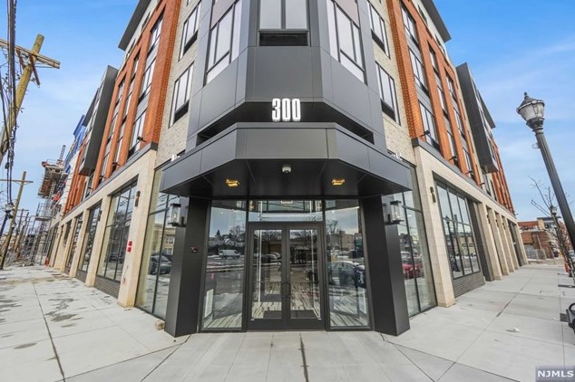 300 State St #504, Hackensack, NJ 07601