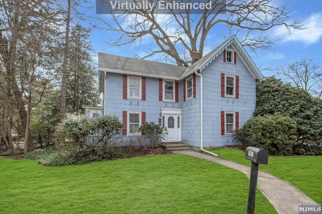 601 Cleveland Ave, Westwood, NJ 07675-5631
