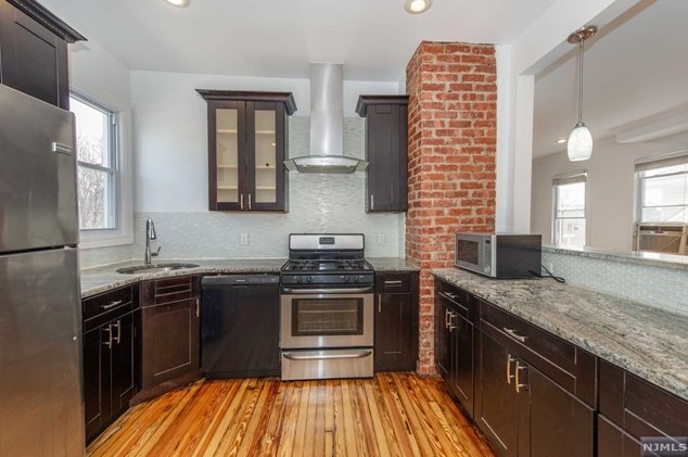 87 Union Pl #2, North Arlington, NJ 07031