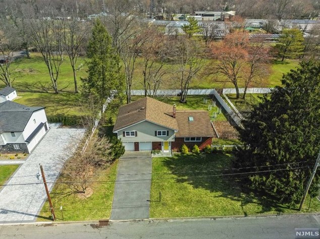 58 Gilmore Ave, Cresskill NJ  07626-1120 exterior