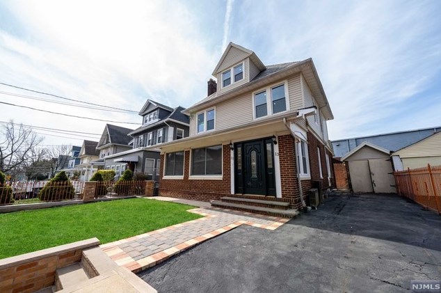 11-13 Nairn Pl, Newark, NJ 07108