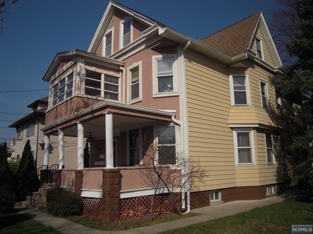 209 Lafayette Ave, Paterson, NJ 07506