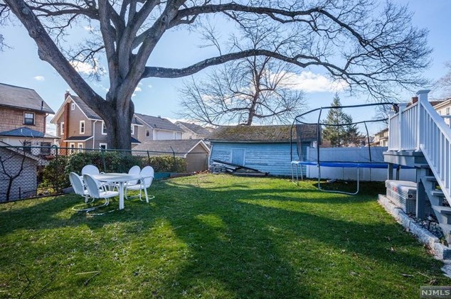 18 Bell St, Belleville NJ  07109-2731 exterior