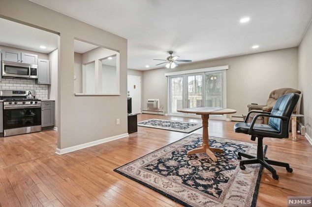 326 Hoover Ave, Bloomfield, NJ 07003