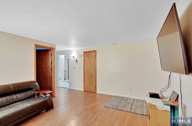 439 Jersey Ave #1, Fairview, NJ 07022