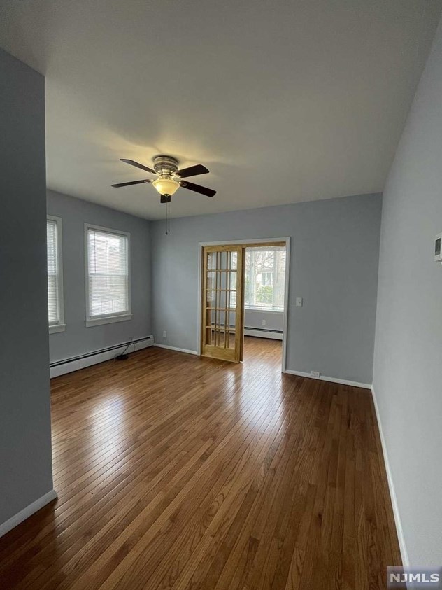 48 Stein Ave #1, Wallington, NJ 07057