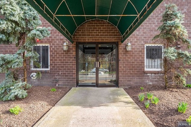 9 Vreeland Ave #3b, Hackensack, NJ 07601