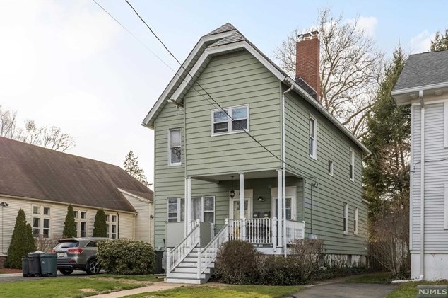 66 Home Ave, Rutherford, NJ 07070-1726
