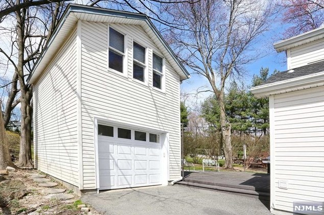 513 Franklin Terrace, Wyckoff, NJ 07481