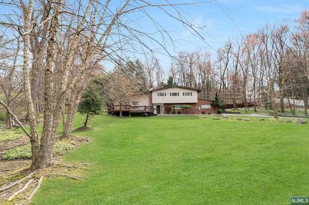 214 Piermont Rd, Norwood, NJ 07648