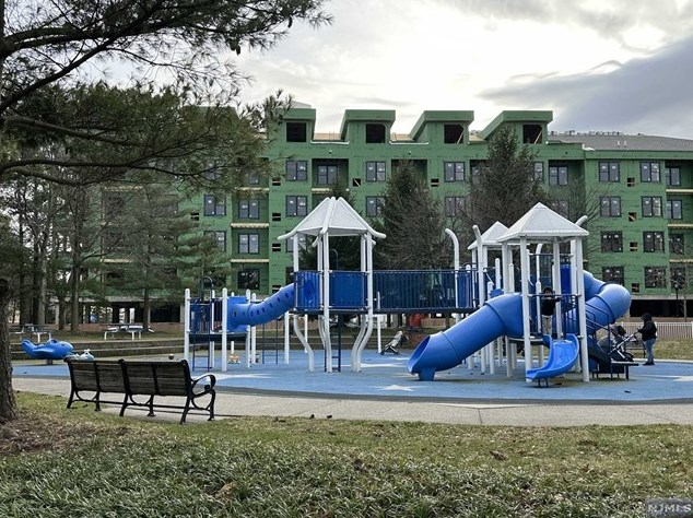 30 Constitution Way, Jersey City NJ  07305-5437 exterior