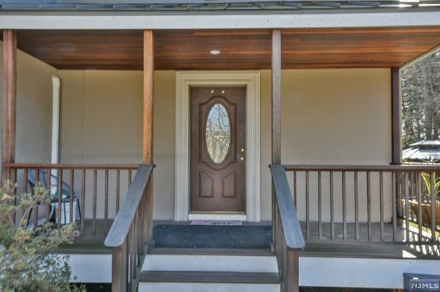 6 Pineview Terrace #a, Montvale, NJ 07645