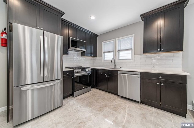 239 Vernon Ave #2, Paterson, NJ 07503