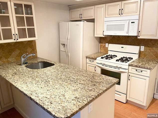 284 John St #1, Cliffside Park, NJ 07010
