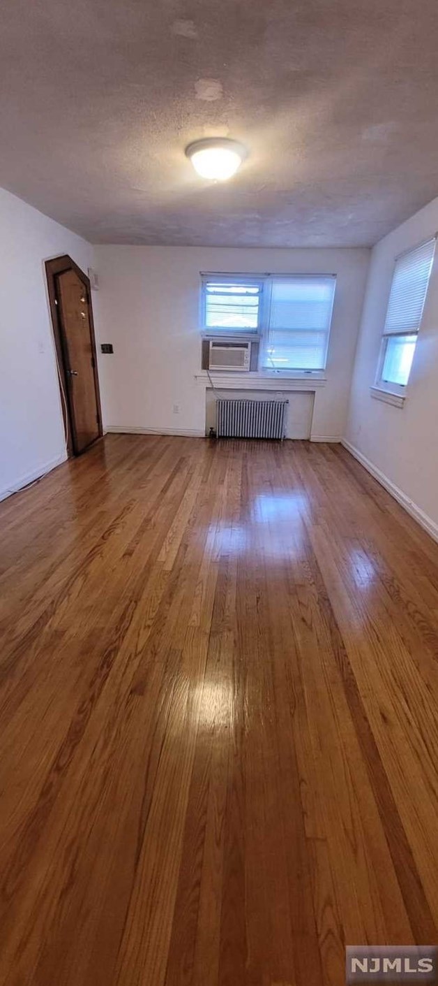 296 29th St, Paterson NJ  07514-1818 exterior