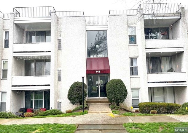 1200 River Rd #b, Nutley, NJ 07110