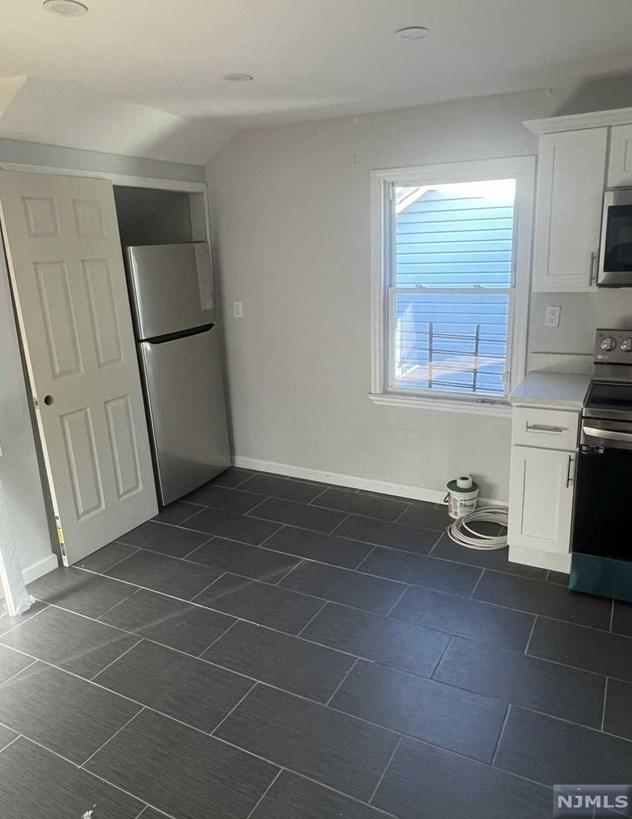 20 Spencer St, Newark, NJ 07106