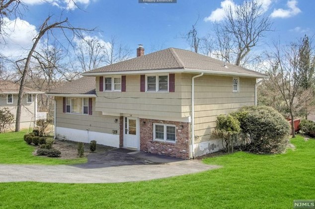 14 King Rd, Park Ridge, NJ 07656