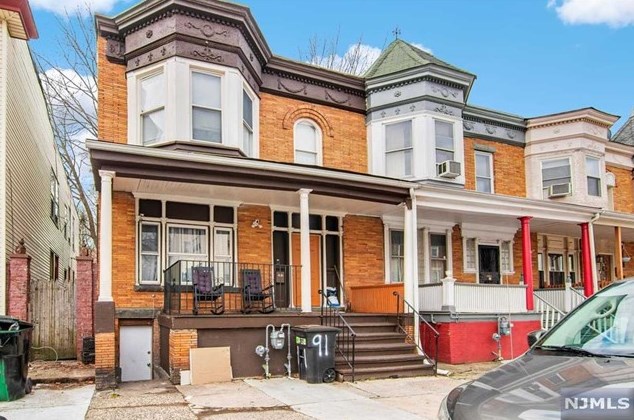 91 Eaton Pl, East Orange NJ  07017-5127 exterior