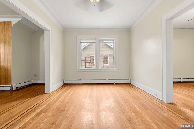 16 Poe Ave, Newark NJ  07106-1507 exterior