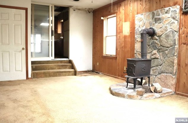 23 Cedar Ln, Chatham Township NJ 07928-1150 exterior