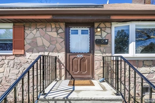 262 James St, Bogota, NJ 07603
