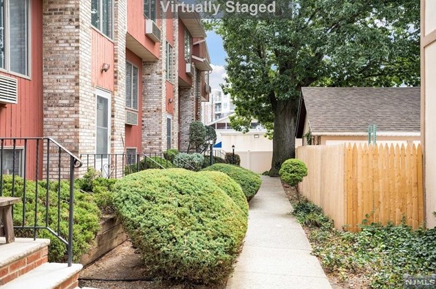 228 Johnson Ave #4, Hackensack, NJ 07601