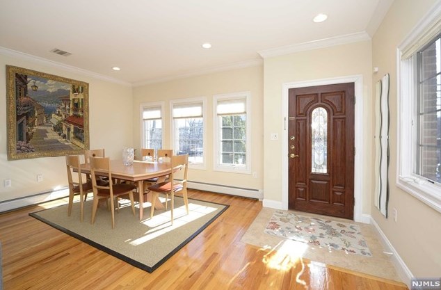2165 Jones Rd, West Fort Lee, NJ 07024
