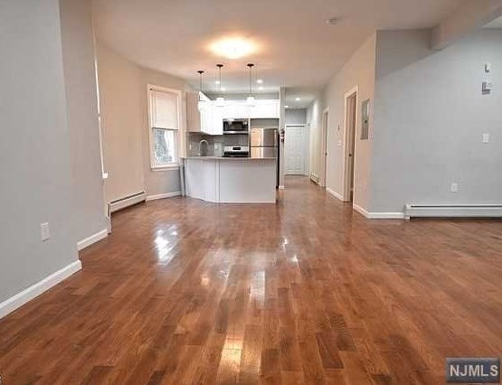 83 Arsdale Ter, East Orange, NJ 07018-2303