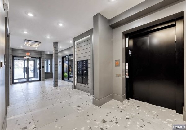 192 Livingston St #303, Rockleigh, NJ 07647